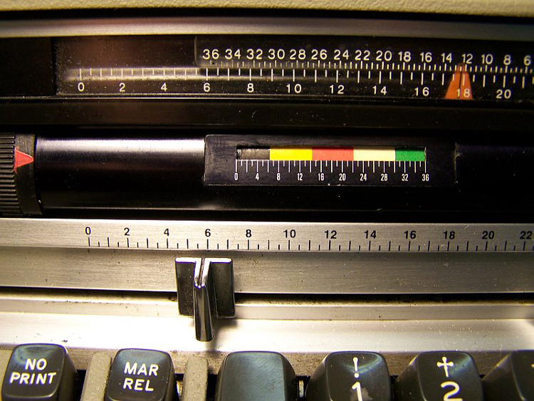 Justification Tube. The colors correspond to the colors on the Justification Dial.